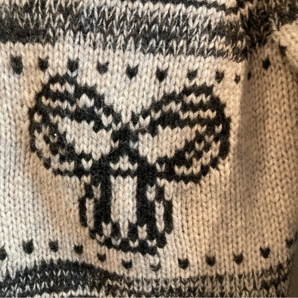 TNA Sz S 100% Lambswool Classic Cardigan Unusual Black  White Colourway Cardigan - Picture 2 of 11